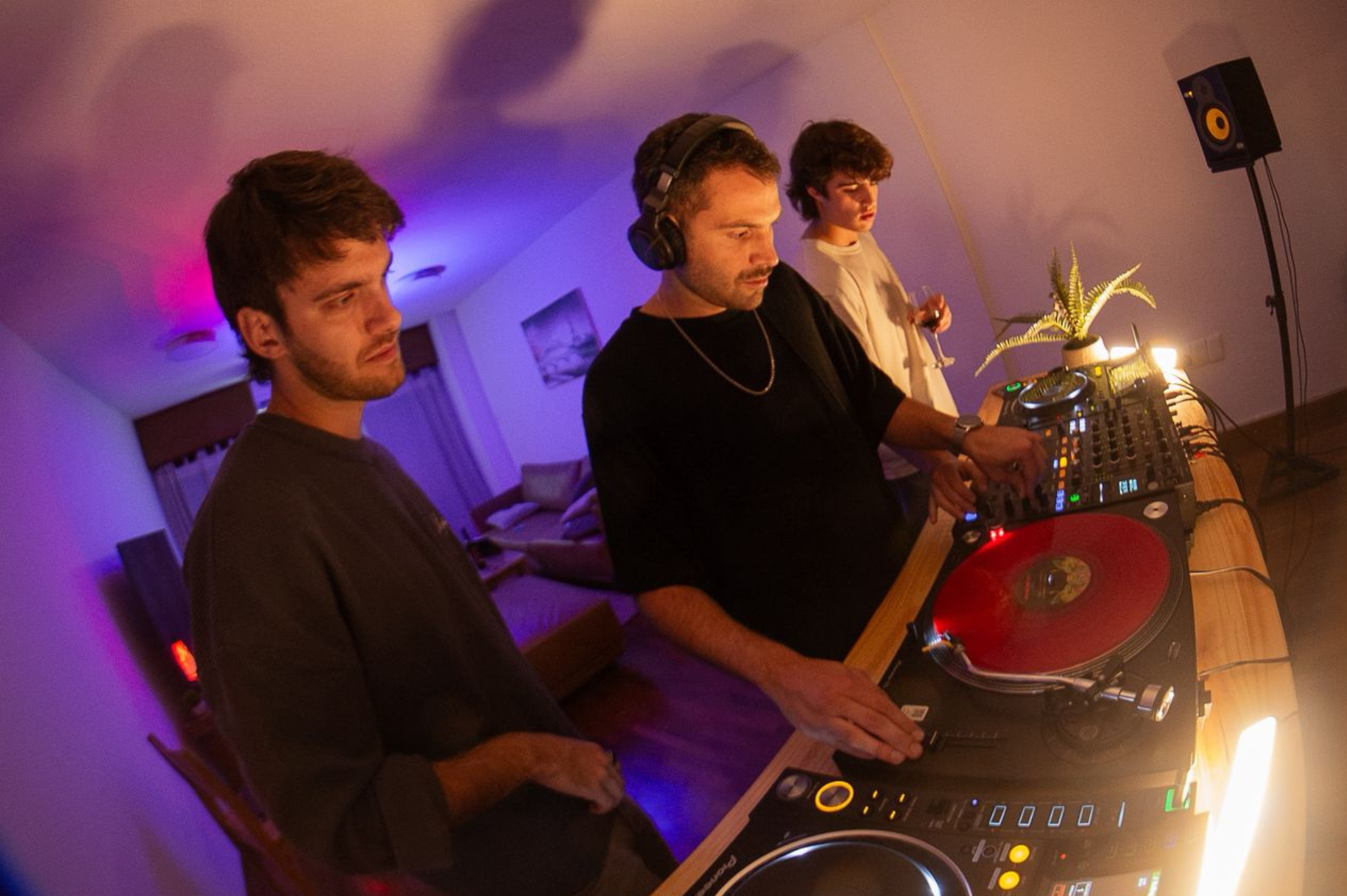 YouTube live set preview